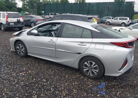 2017 Toyota Prius Prime Premium z USA, uszkodzony, nr VIN JTDKARFP4H3039621